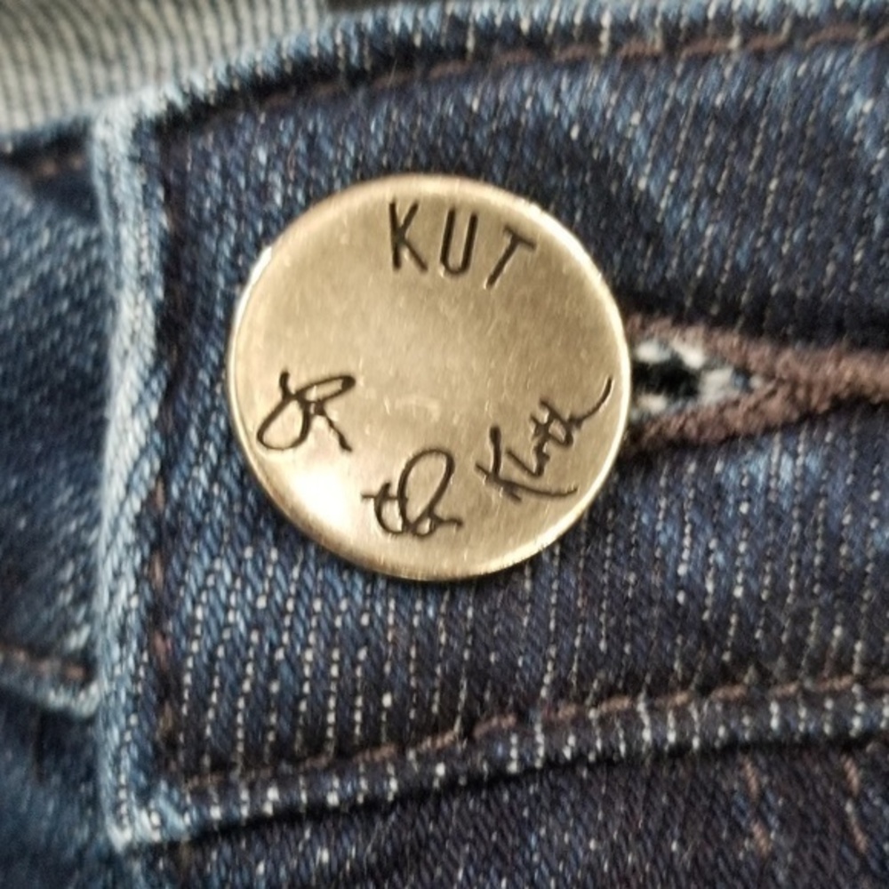 Kut from the Kloth Women's Stretch Boyfriend Tapered Leg Jeans Sz. 10 - Picture 8 of 13